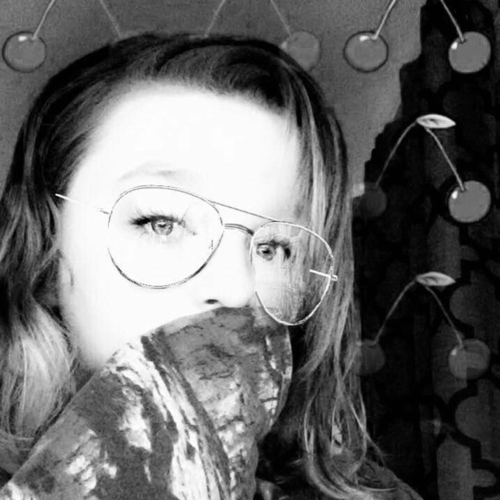 Meet your Posher, Gabriella